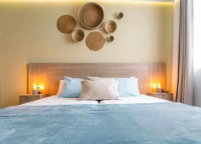Ocean Garden Suite 512